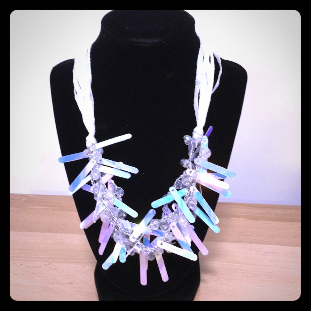 New! Iridescent spangled necklace.